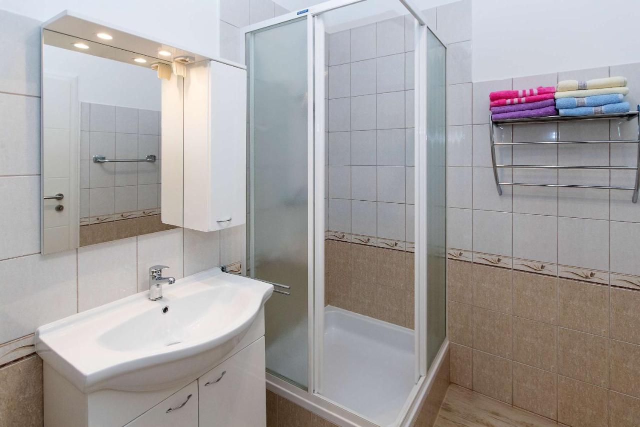 Anvedor Apartment Crikvenica Bagian luar foto