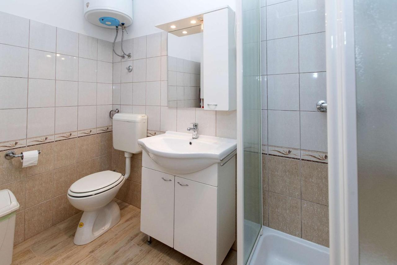 Anvedor Apartment Crikvenica Bagian luar foto