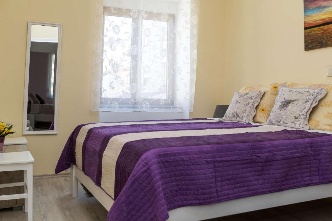Anvedor Apartment Crikvenica Bagian luar foto