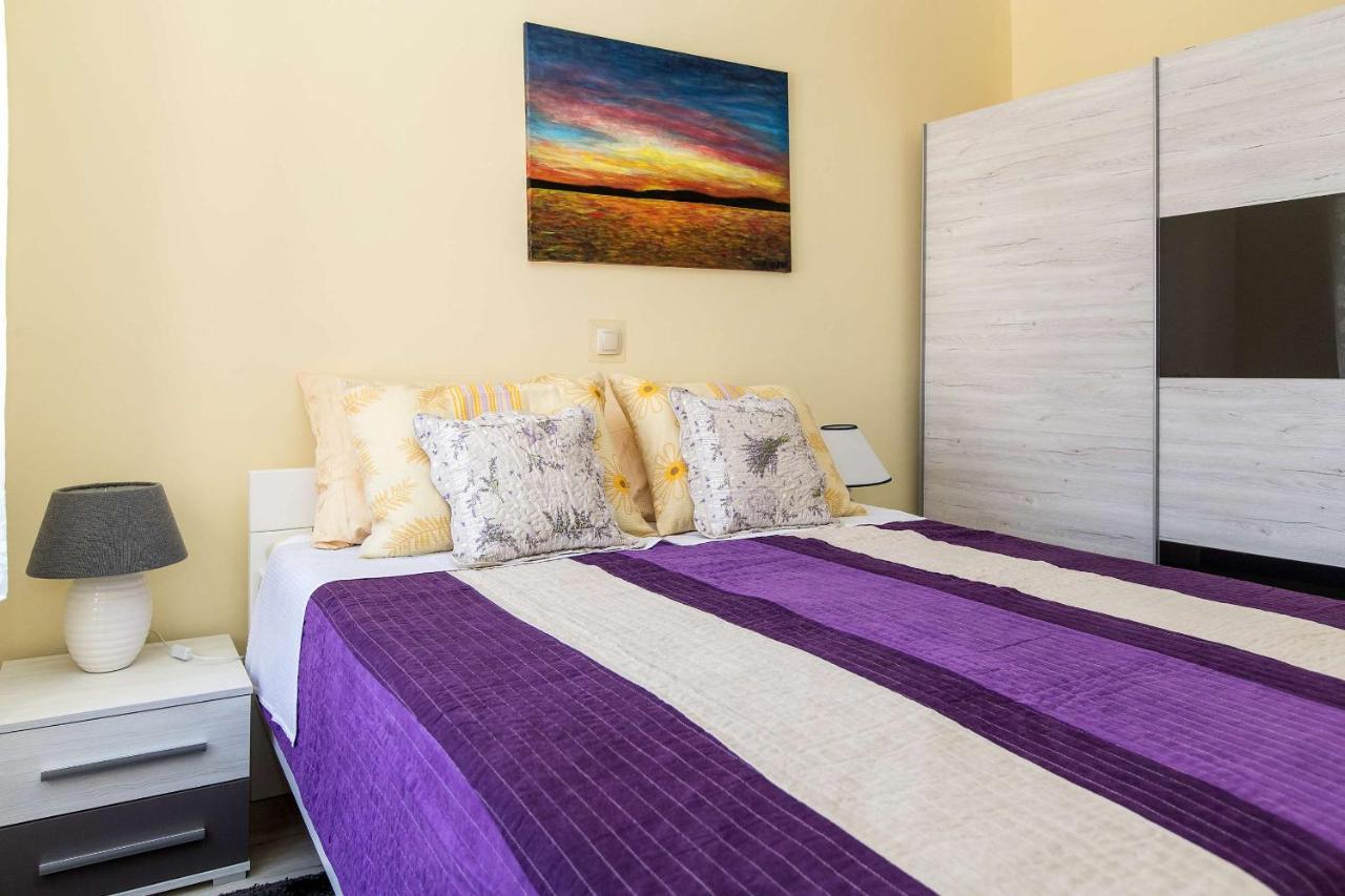 Anvedor Apartment Crikvenica Bagian luar foto